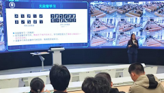 通过具体案例让学生正在润物细无声中理解和把 